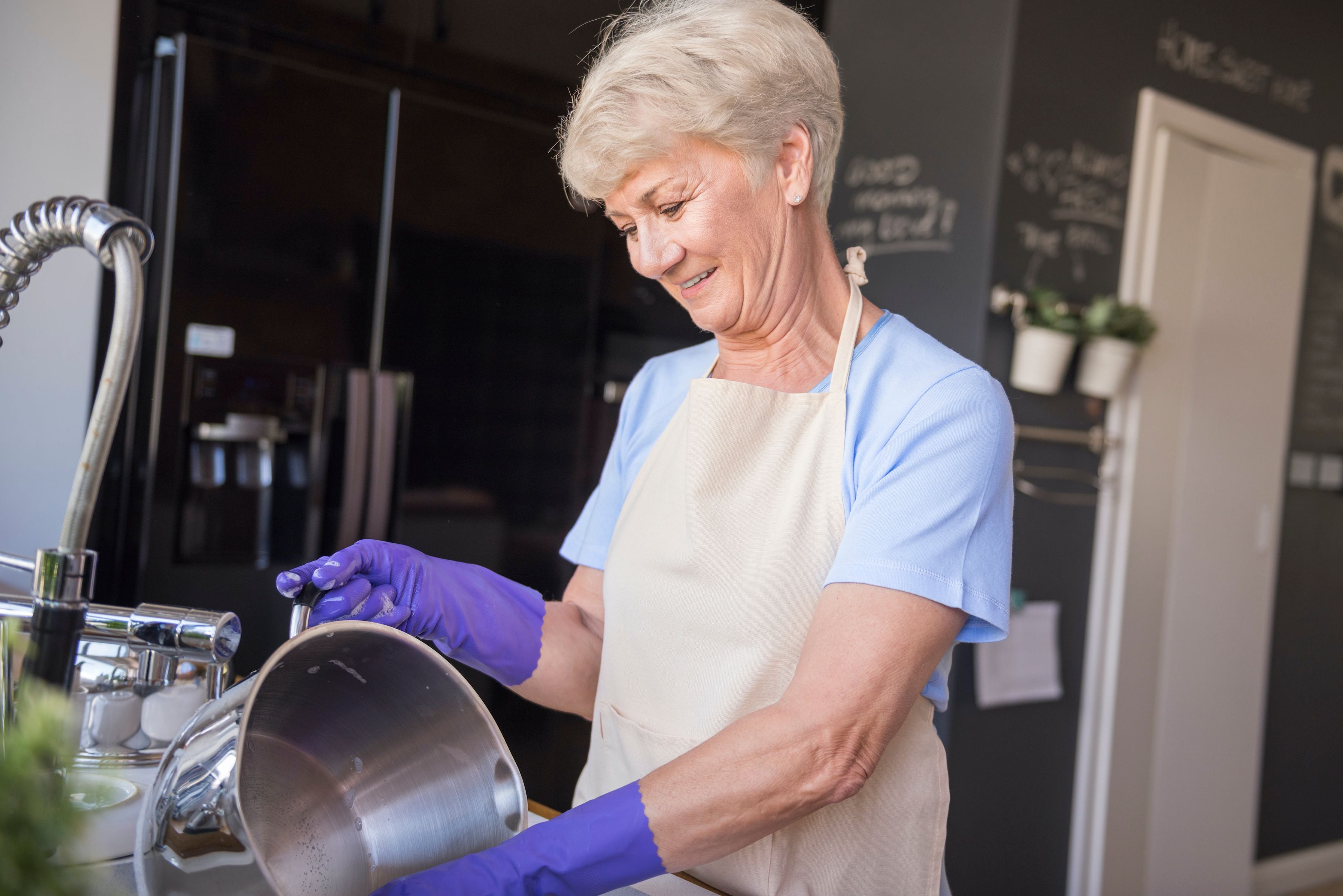 We Help Seniors Save With A 10% Discount We Help Seniors Save With A 10% Discount